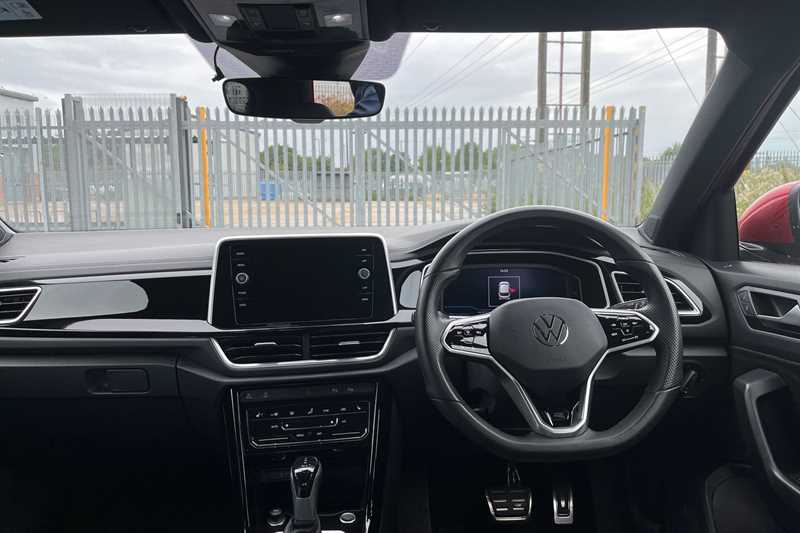 Used Volkswagen T-Roc 2023 for sale - 77513329: Photo 12