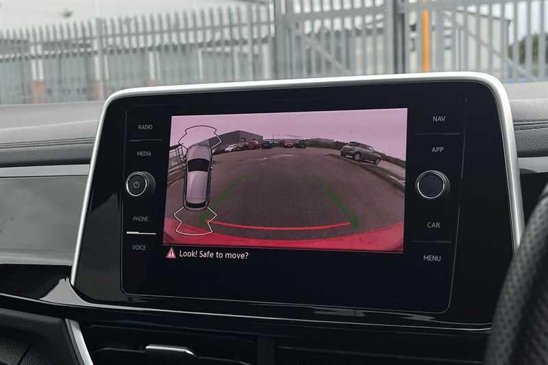 Used Volkswagen T-Roc 2023 for sale - 77513329: Photo 19