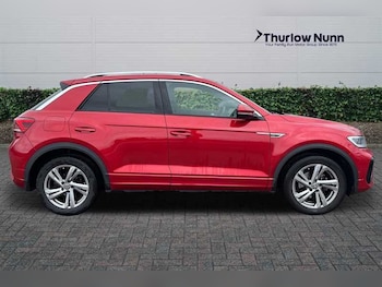 Used Volkswagen T-Roc 2023 for sale - 77513329: Photo