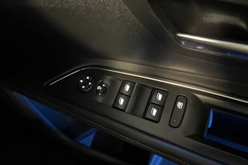 Used Peugeot 5008 2018 for sale - 77471454: Photo 16