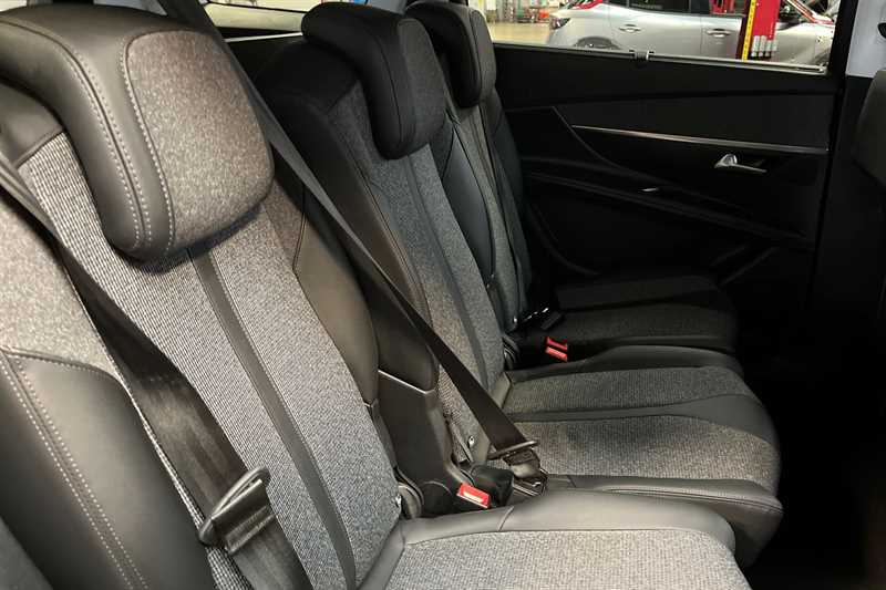 Used Peugeot 5008 2018 for sale - 77471454: Photo 23