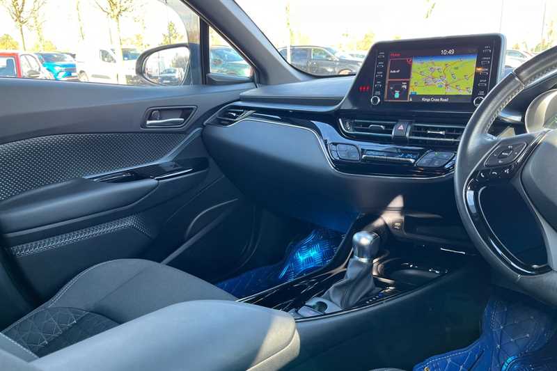 Used Toyota C-HR 2021 for sale - 77627728: Photo 14