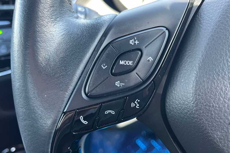 Used Toyota C-HR 2021 for sale - 77627728: Photo 21