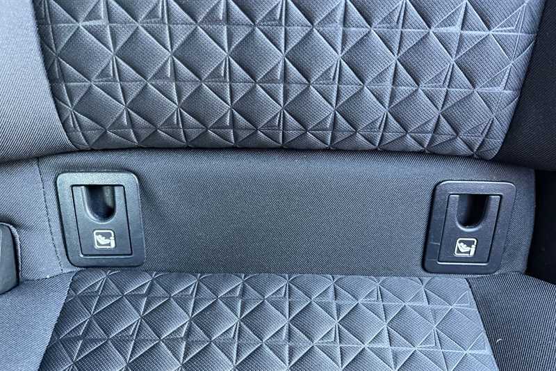 Used Toyota C-HR 2021 for sale - 77627728: Photo 32