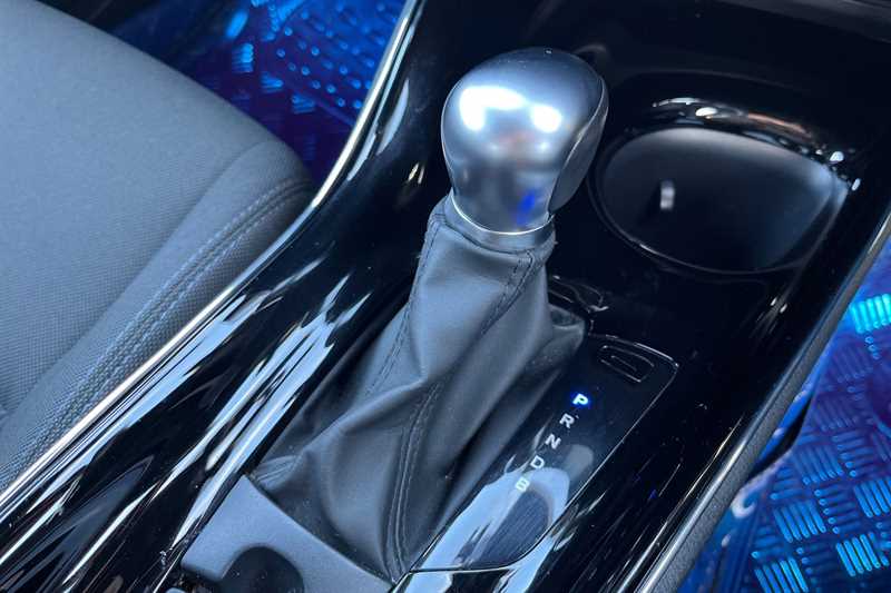 Used Toyota C-HR 2021 for sale - 77627728: Photo 46