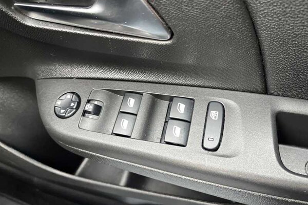 Used Vauxhall Mokka 2023 for sale - 76204351: Photo 16