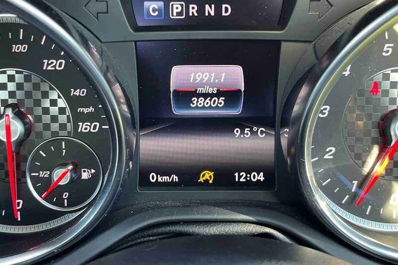 Used Mercedes-Benz SLC 2018 for sale - 76593846: Photo 45