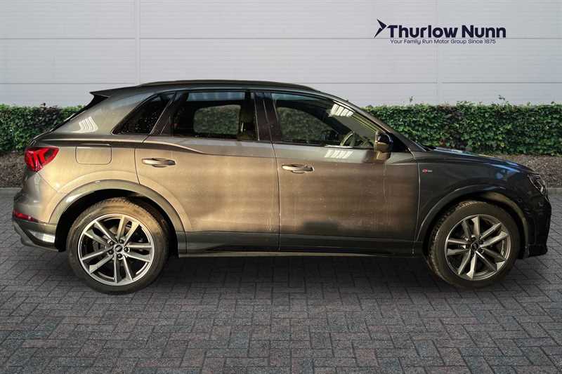 Used Audi Q3 2022 for sale - 77471109: Photo 2