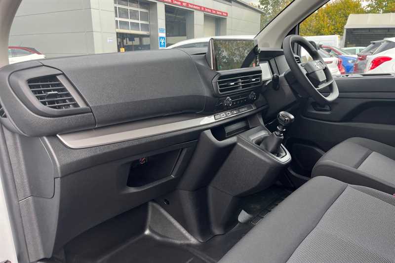 Used Vauxhall Vivaro 2025 for sale - 76434900: Photo 13