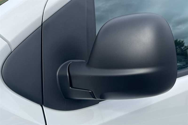 Used Vauxhall Vivaro 2025 for sale - 76434900: Photo 27