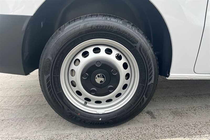 Used Vauxhall Vivaro 2025 for sale - 76434900: Photo 9