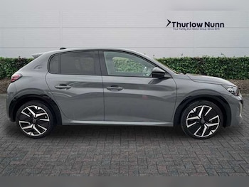 Used Peugeot 208 2024 for sale - 76372676: Photo