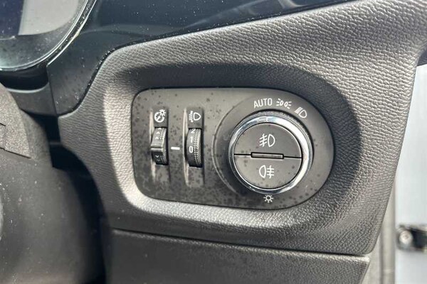 Used Vauxhall Corsa 2023 for sale - 76204203: Photo 52