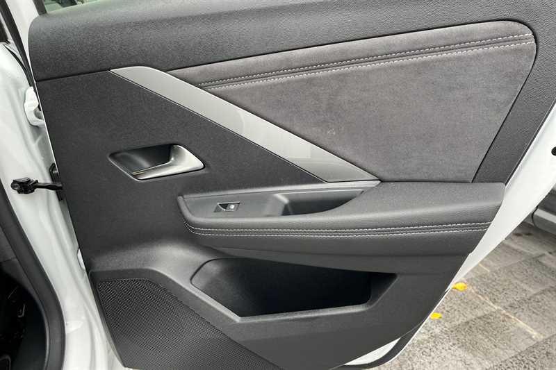 Used Vauxhall Astra 2024 for sale - 77146295: Photo 44