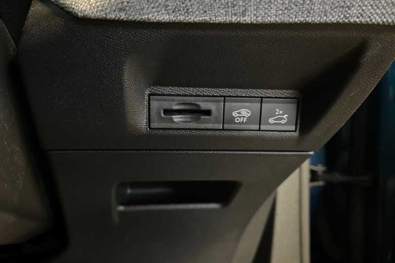 Used Peugeot 3008 2024 for sale - 78159083: Photo 53