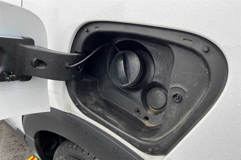 Used Vauxhall Crossland 2022 for sale - 76501674: Photo 34