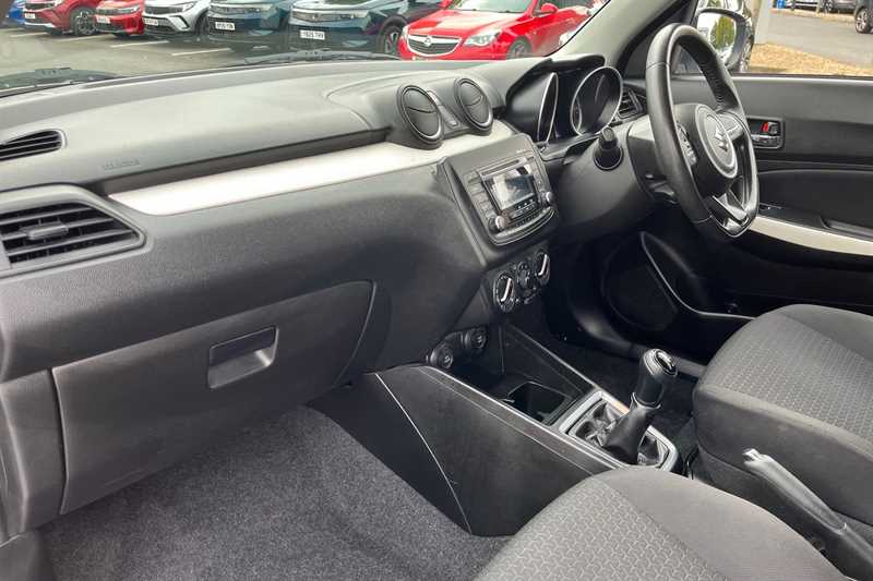 Used Suzuki Swift 2019 for sale - 76204456: Photo 13