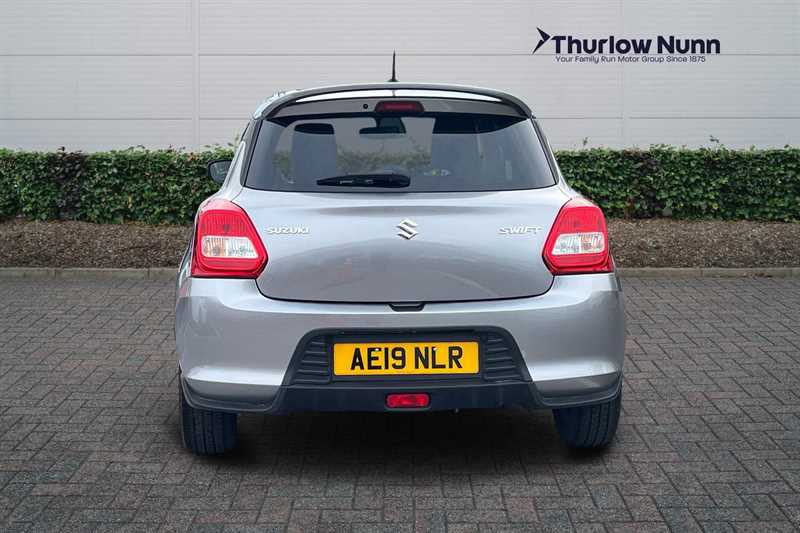 Used Suzuki Swift 2019 for sale - 76204456: Photo 4