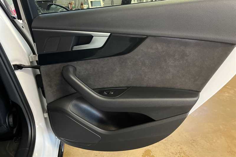 Used Audi A4 2019 for sale - 76788555: Photo 42