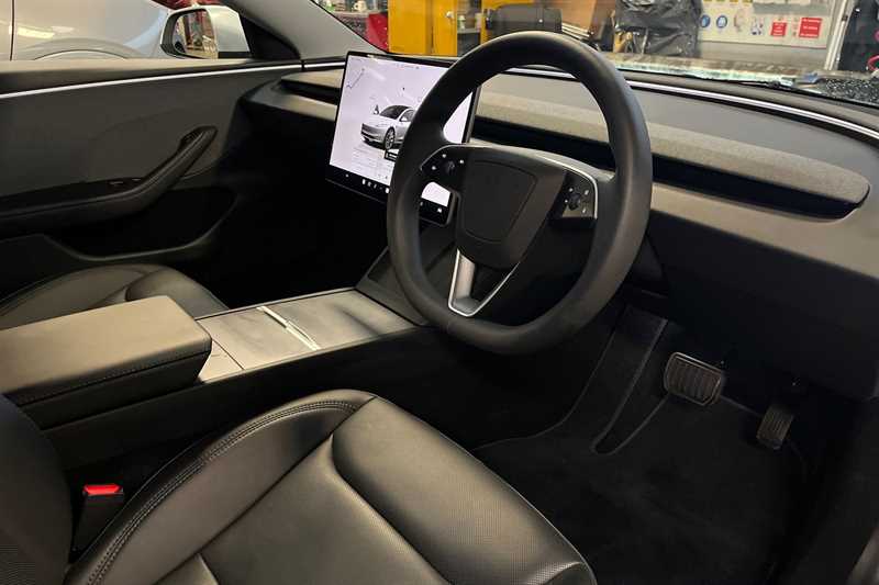 Used Tesla Model 3 2024 for sale - 77471299: Photo 10