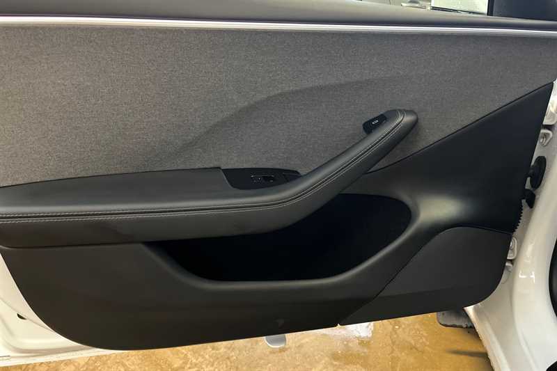 Used Tesla Model 3 2024 for sale - 77471299: Photo 28