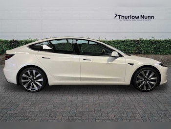 Used Tesla Model 3 2024 for sale - 77471299: Photo