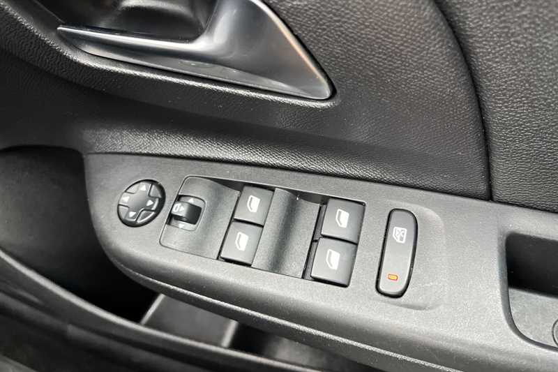 Used Vauxhall Corsa 2023 for sale - 77146081: Photo 16