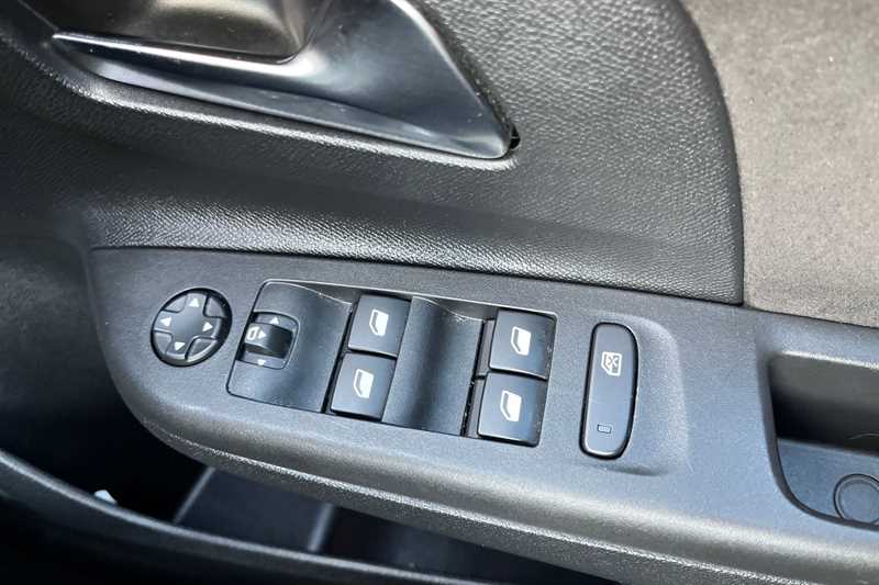 Used Vauxhall Corsa 2022 for sale - 76954588: Photo 16