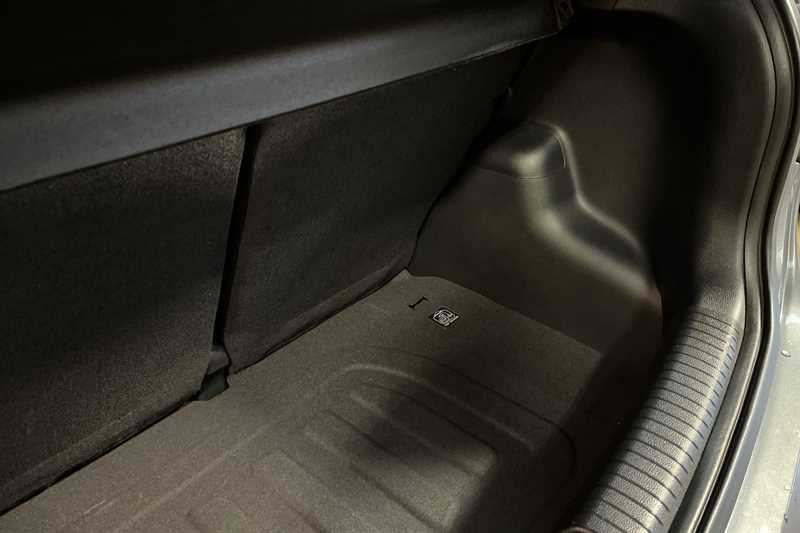 Used Hyundai i10 2019 for sale - 77513541: Photo 40