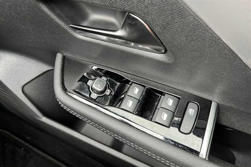 Used Vauxhall Astra 2024 for sale - 76501682: Photo 16