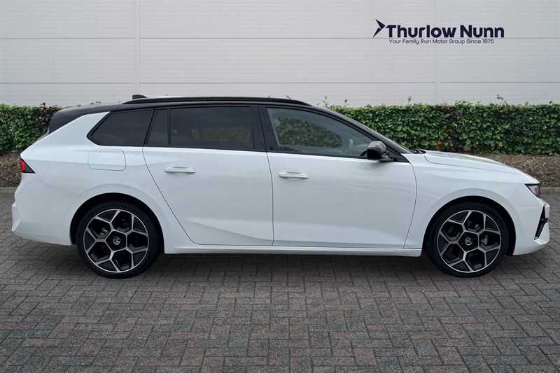 Used Vauxhall Astra 2024 for sale - 76501682: Photo 2