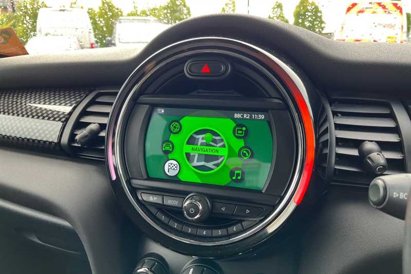 Used MINI Hatch 2019 for sale - 76204187: Photo 19