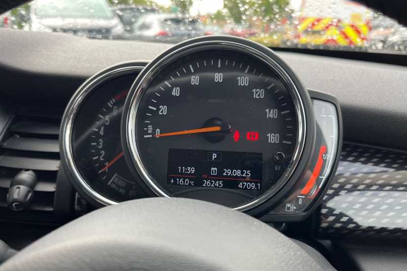 Used MINI Hatch 2019 for sale - 76204187: Photo 20