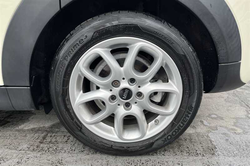 Used MINI Hatch 2019 for sale - 76204187: Photo 32
