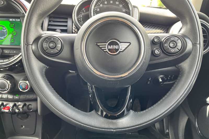 Used MINI Hatch 2019 for sale - 76204187: Photo 49