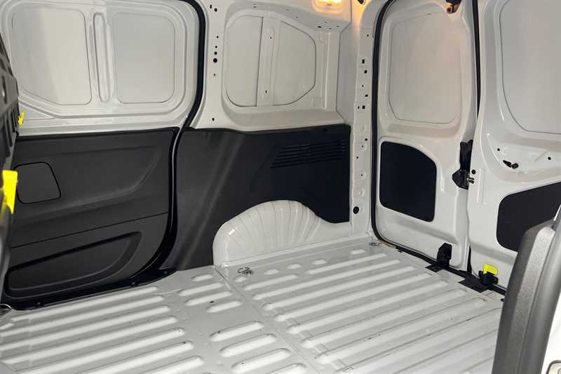 Used Vauxhall Combo 2025 for sale - 76928266: Photo 32