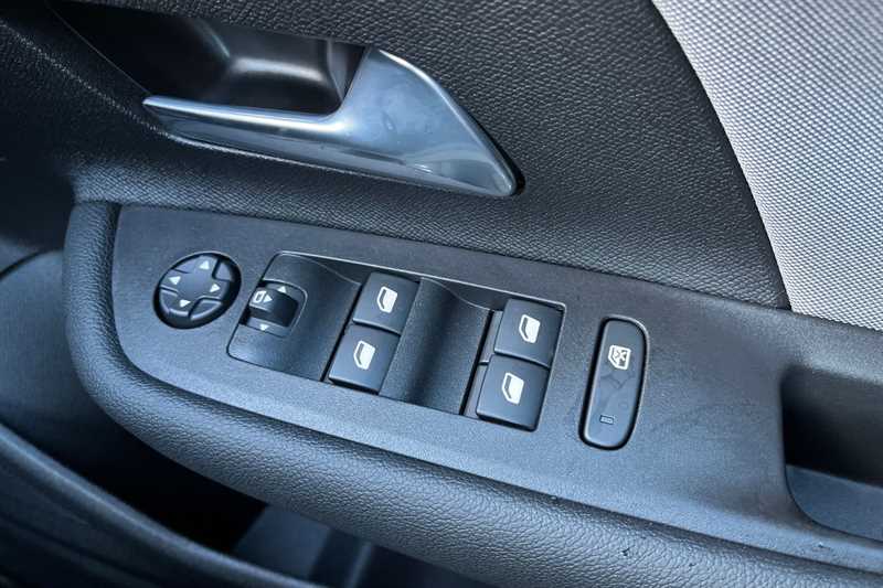 Used Vauxhall Mokka 2024 for sale - 76928264: Photo 16