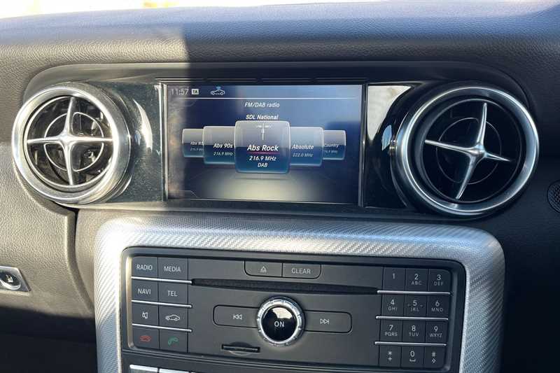 Used Mercedes-Benz SLC 2018 for sale - 77471468: Photo 17