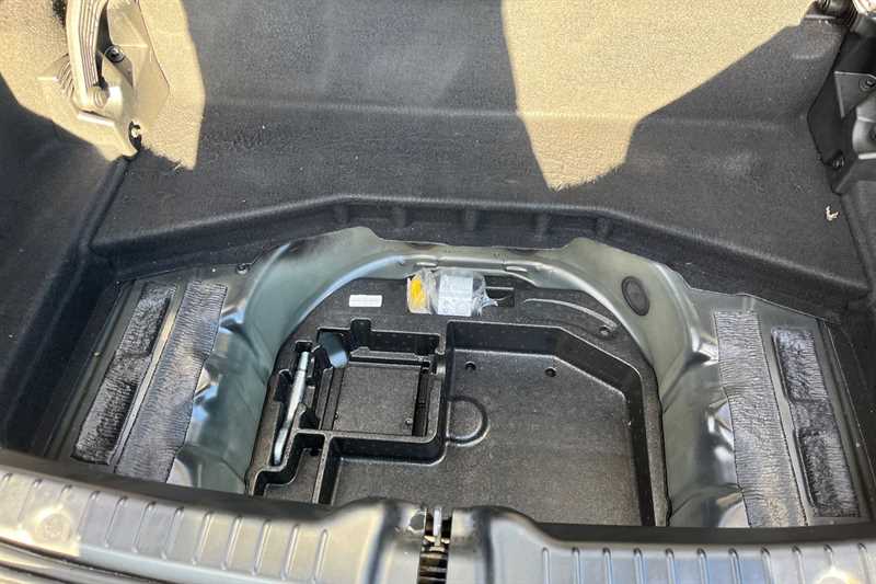 Used Mercedes-Benz SLC 2018 for sale - 77471468: Photo 38