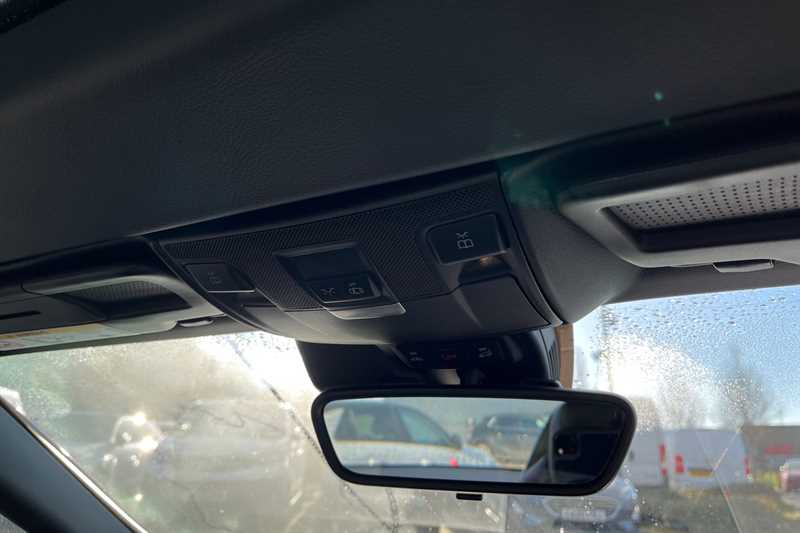 Used Mercedes-Benz SLC 2018 for sale - 77471468: Photo 47