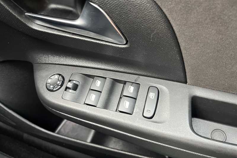 Used Vauxhall Corsa 2022 for sale - 76661348: Photo 16