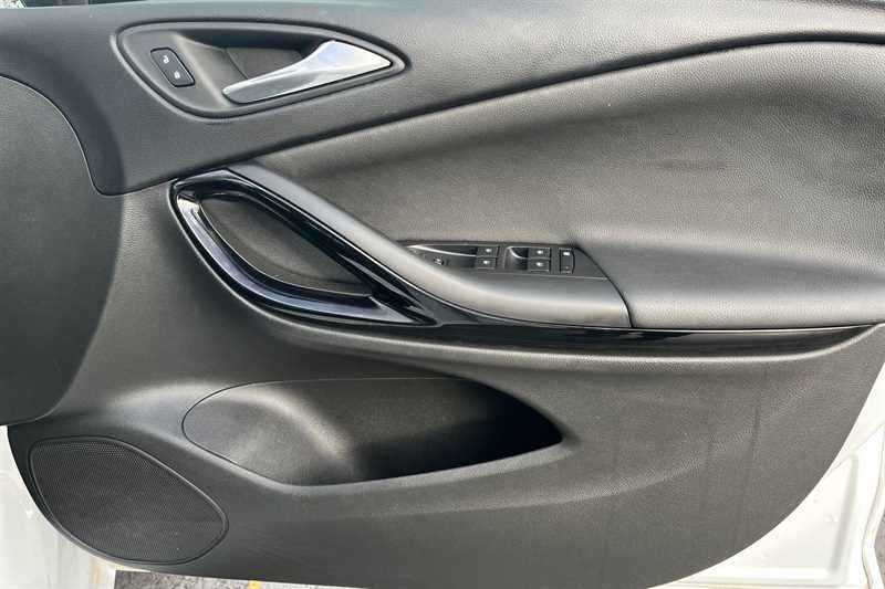 Used Vauxhall Astra 2021 for sale - 76400890: Photo 43