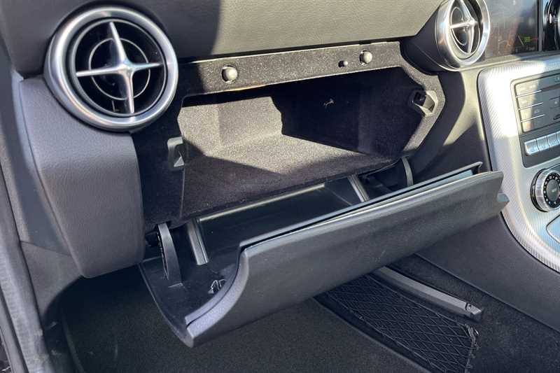 Used Mercedes-Benz SLC 2018 for sale - 77513109: Photo 28