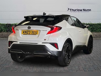 Used Toyota C-HR 2023 for sale - 78798391: Photo