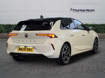 Used Vauxhall Astra 2024 for sale - 77269577: Photo