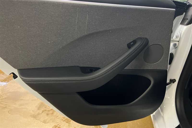 Used Tesla Model 3 2024 for sale - 77512958: Photo 31