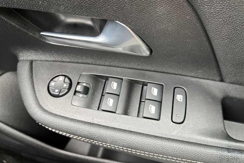 Used Vauxhall Mokka 2024 for sale - 76204111: Photo 16