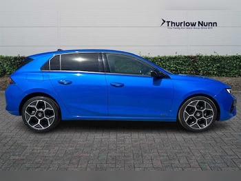 Used Vauxhall Astra 2023 for sale - 78960250: Photo