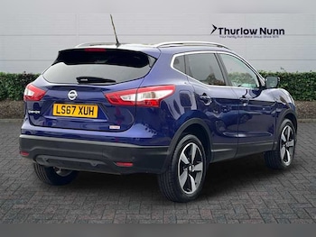Used Nissan Qashqai 2017 for sale - 76204235: Photo 3