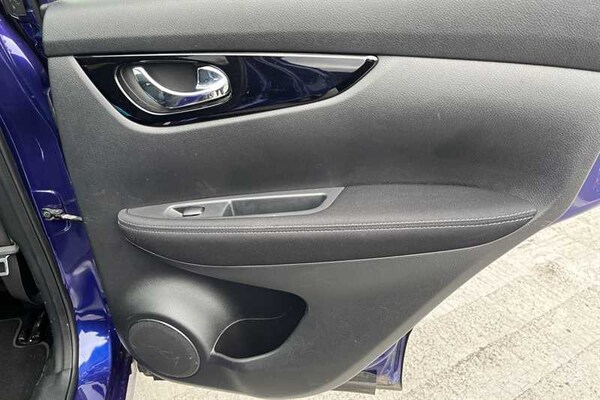 Used Nissan Qashqai 2017 for sale - 76204235: Photo 42